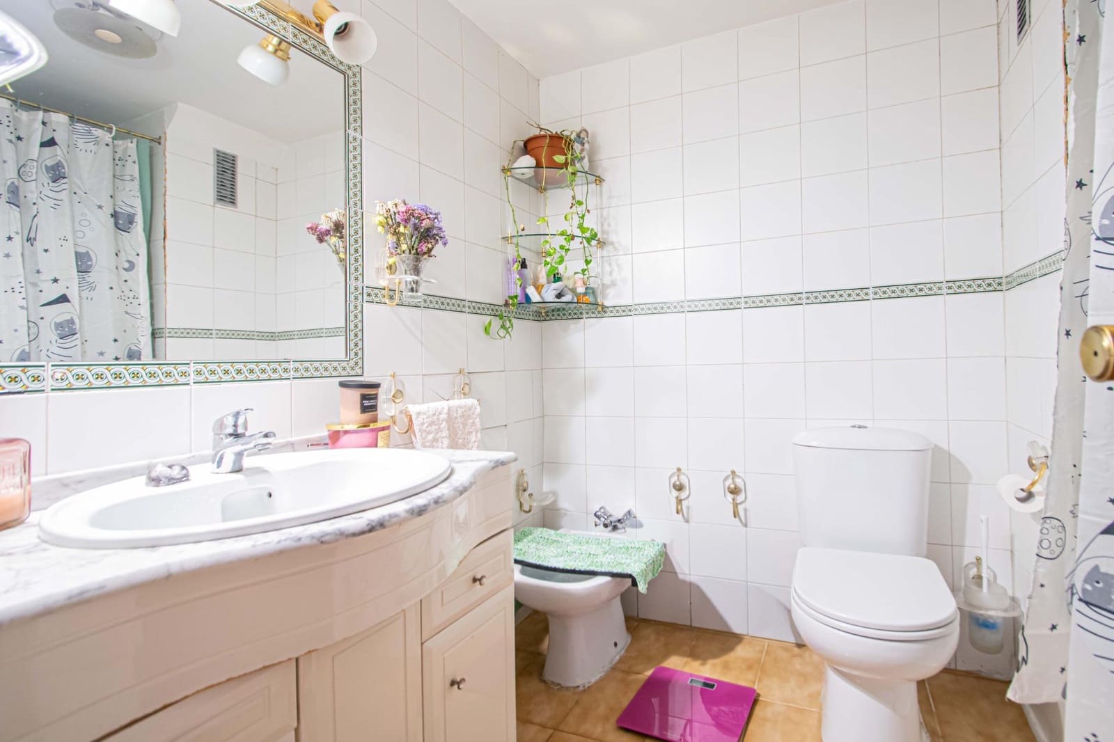 4 bedroom Flat for sale in Seville city - € 450,000 (Ref: 9541199)