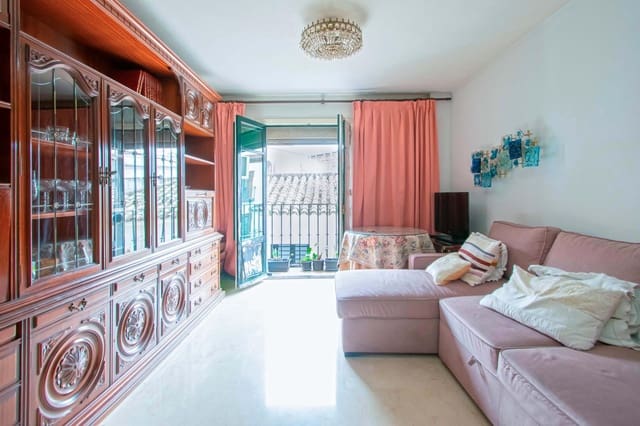4 slaapkamer Flat te koop in Sevilla stad - € 450.000 (Ref: 9541199)