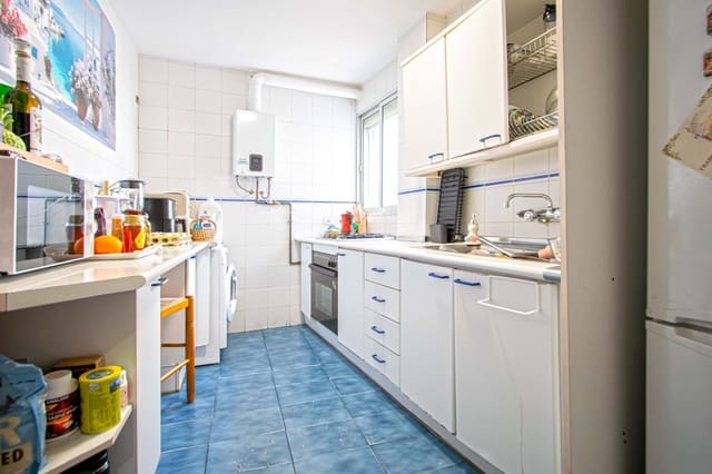 4 slaapkamer Flat te koop in Sevilla stad - € 450.000 (Ref: 9541199)