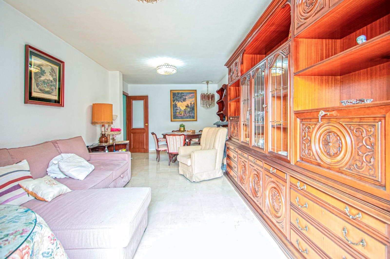 4 slaapkamer Flat te koop in Sevilla stad - € 450.000 (Ref: 9541199)