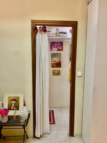 Commercial for rent in Seville city - € 900 (Ref: 9541200)