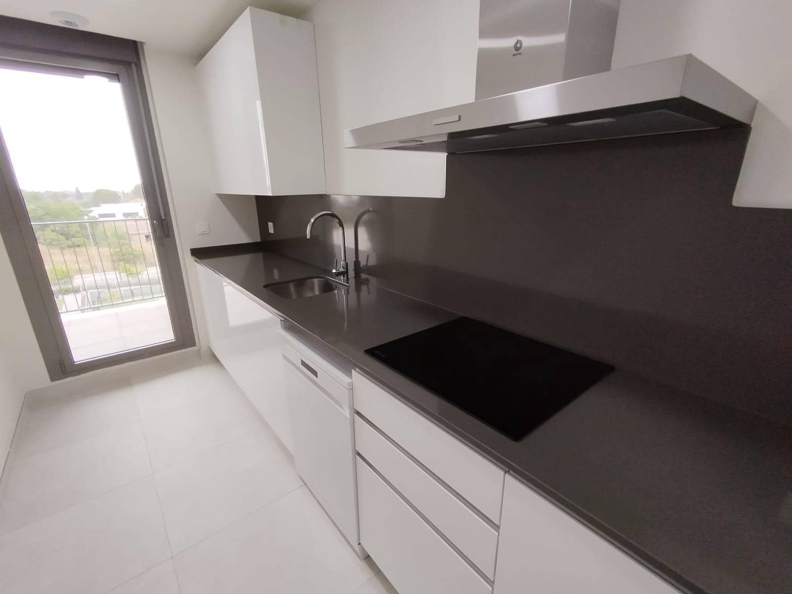 2 bedroom Flat for rent in Mairena del Aljarafe with pool garage - € 1,000 (Ref: 9541201)