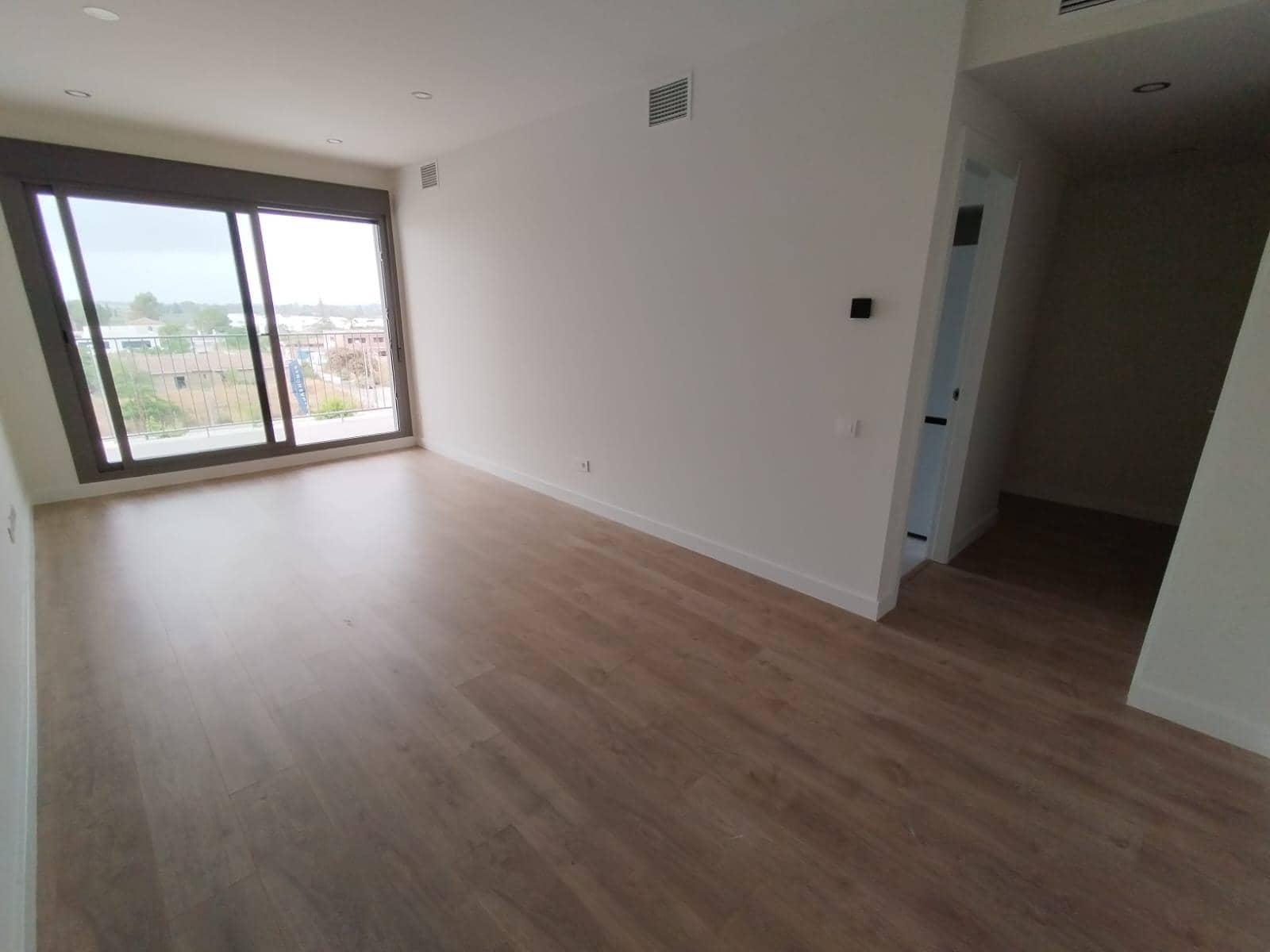 2 bedroom Flat for rent in Mairena del Aljarafe with pool garage - € 1,000 (Ref: 9541201)