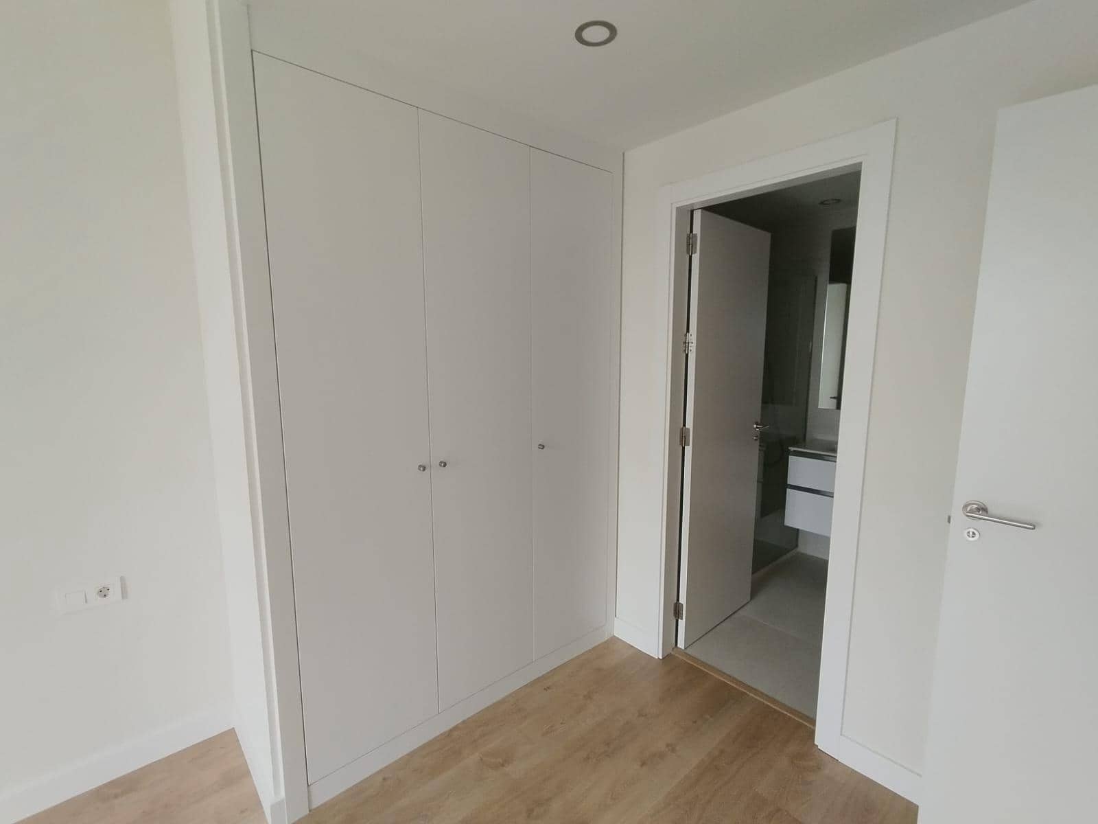 2 bedroom Flat for rent in Mairena del Aljarafe with pool garage - € 1,000 (Ref: 9541201)