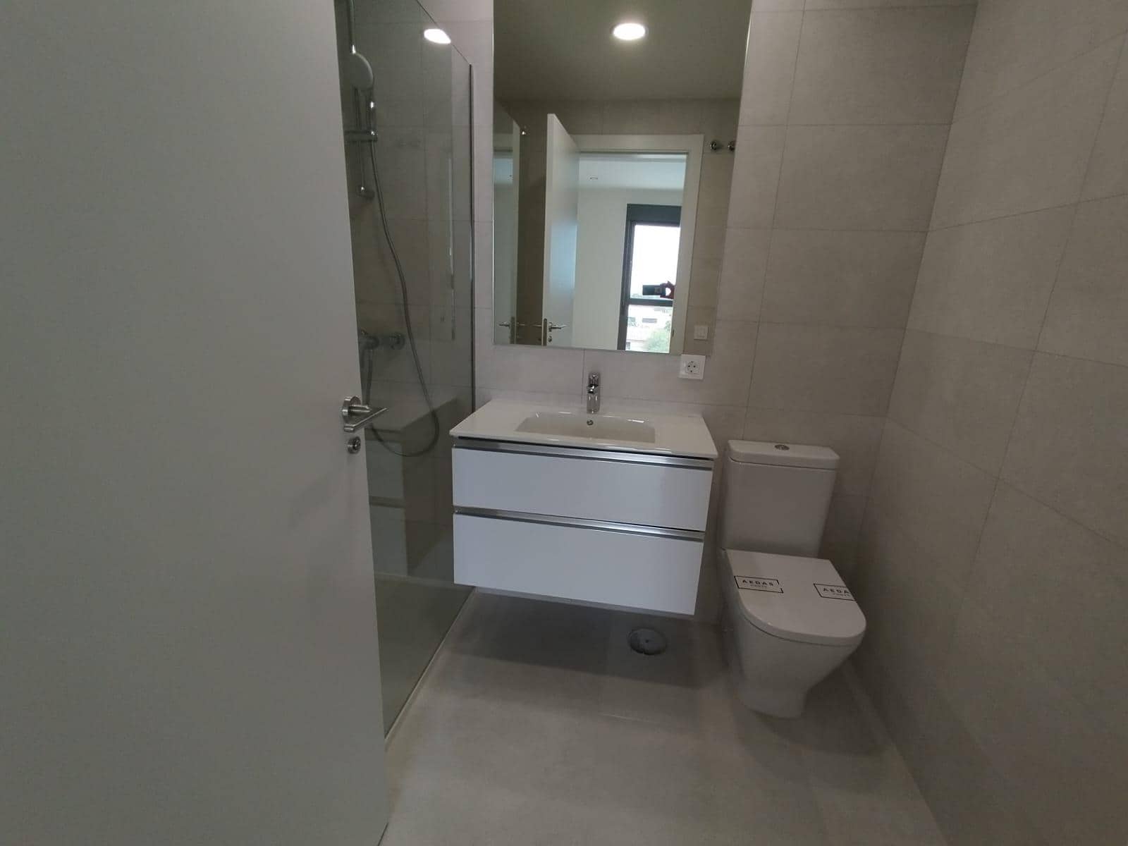 2 bedroom Flat for rent in Mairena del Aljarafe with pool garage - € 1,000 (Ref: 9541201)