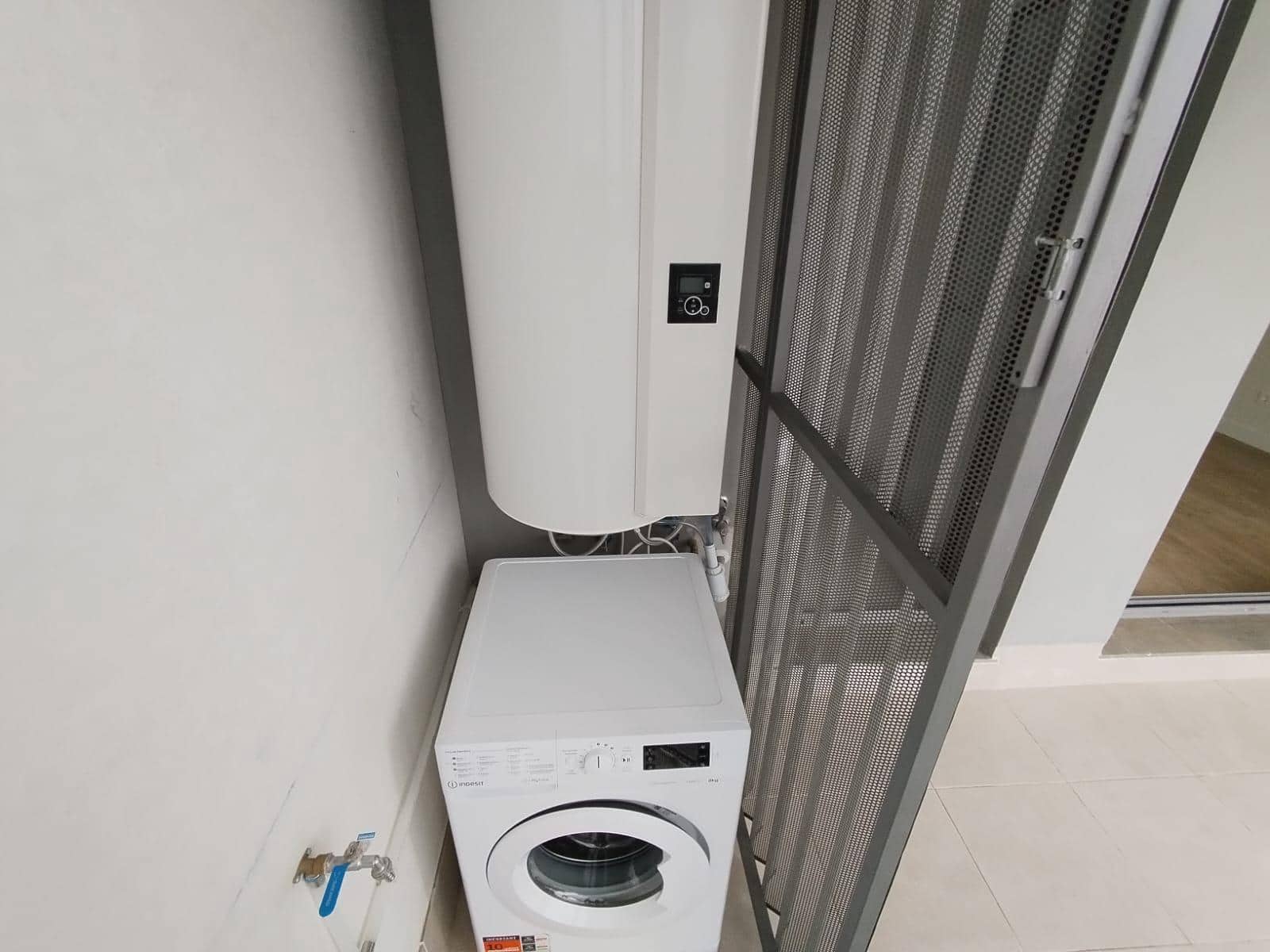 2 bedroom Flat for rent in Mairena del Aljarafe with pool garage - € 1,000 (Ref: 9541201)