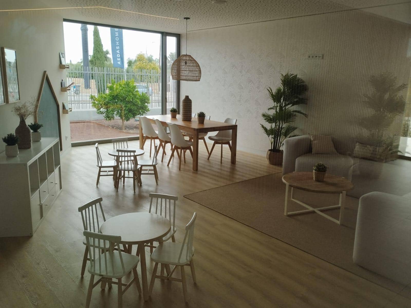 2 bedroom Flat for rent in Mairena del Aljarafe with pool garage - € 1,000 (Ref: 9541201)