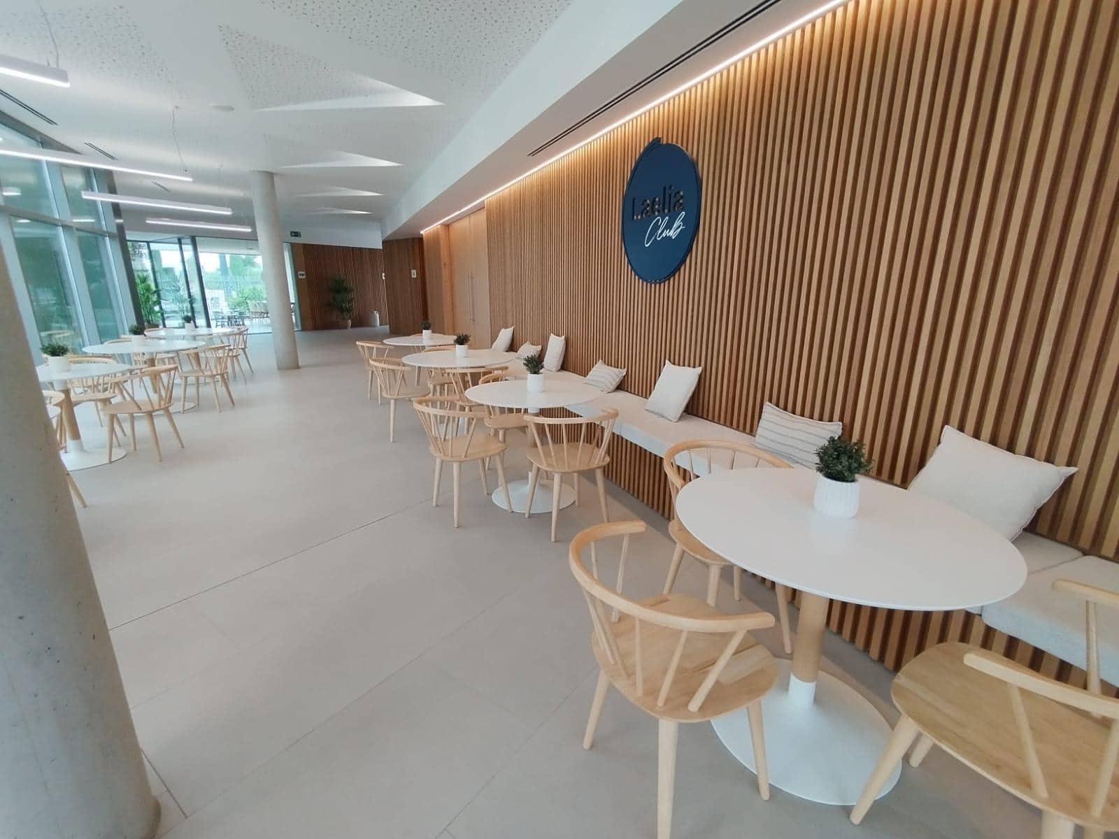 2 bedroom Flat for rent in Mairena del Aljarafe with pool garage - € 1,000 (Ref: 9541201)