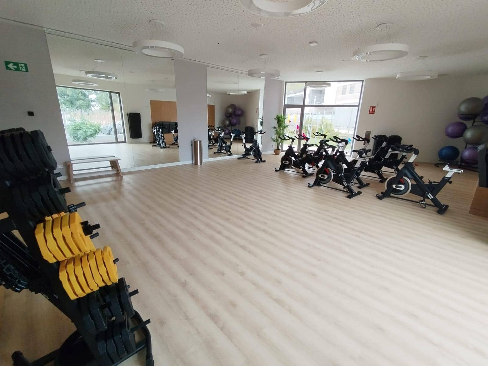 2 bedroom Flat for rent in Mairena del Aljarafe with pool garage - € 1,000 (Ref: 9541201)