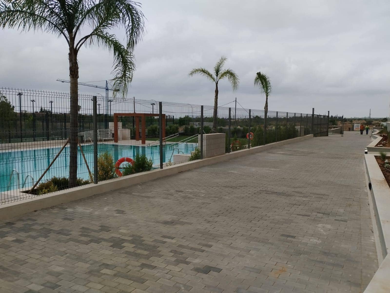 2 bedroom Flat for rent in Mairena del Aljarafe with pool garage - € 1,000 (Ref: 9541201)