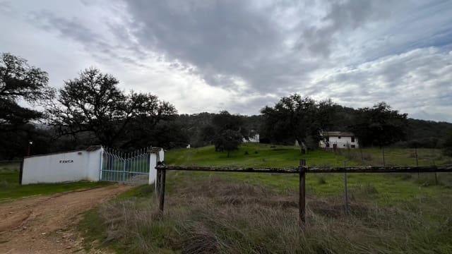 3 sovrum Finca/Hus på landet till salu i El Castillo de las Guardas - 170 000 € (Ref: 9541202)
