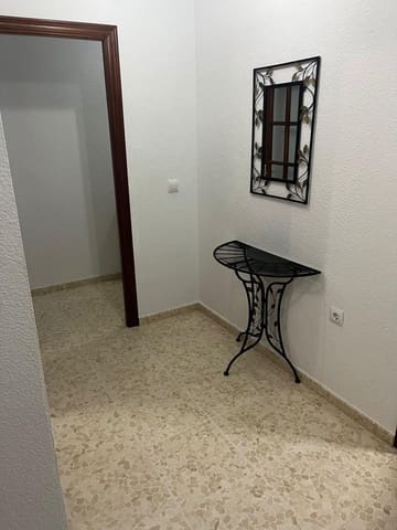 3 bedroom Flat for sale in Villamartín - € 115,000 (Ref: 9543725)