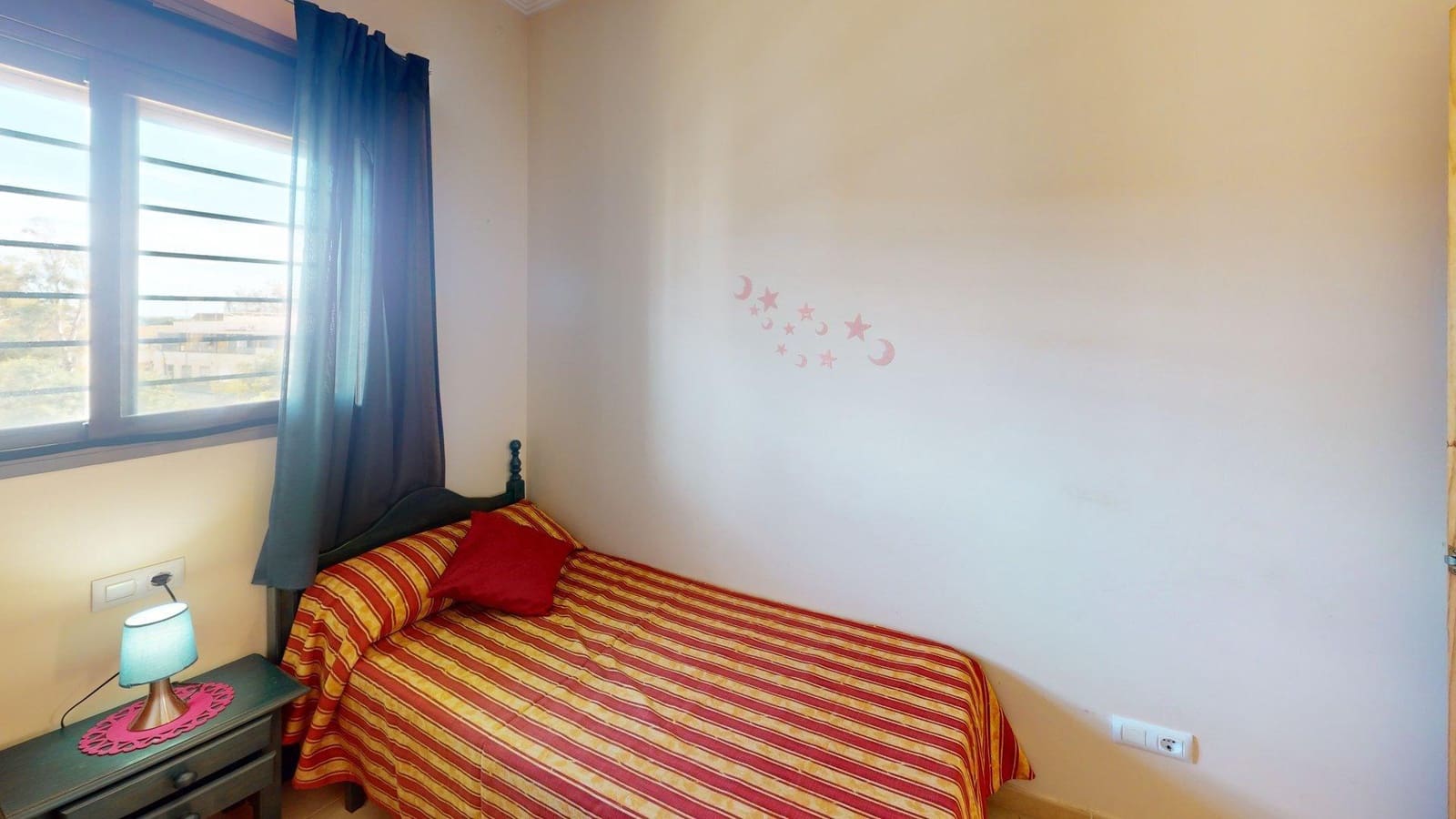 2 bedroom Flat for sale in Isla Cristina with pool garage - € 215,000 (Ref: 9543726)