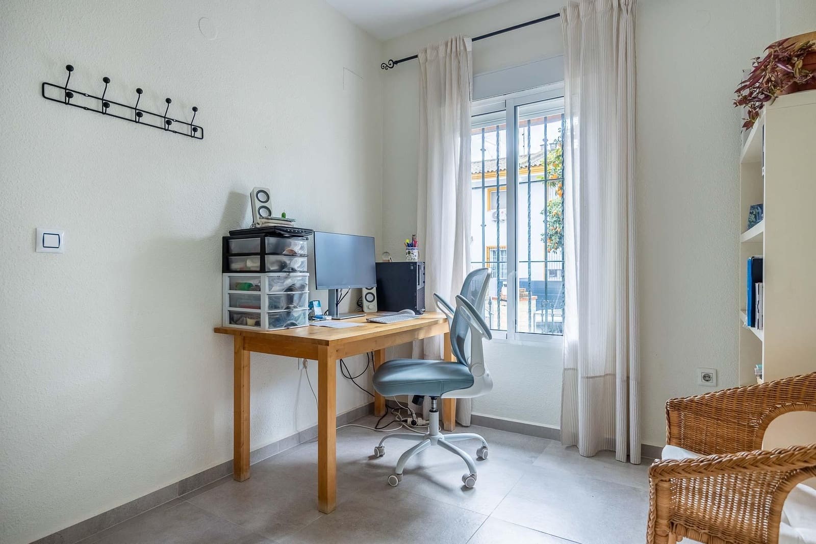 4 soveværelse Rækkehus til salg i Sevilla by med garage - € 360.000 (Ref: 9543727)