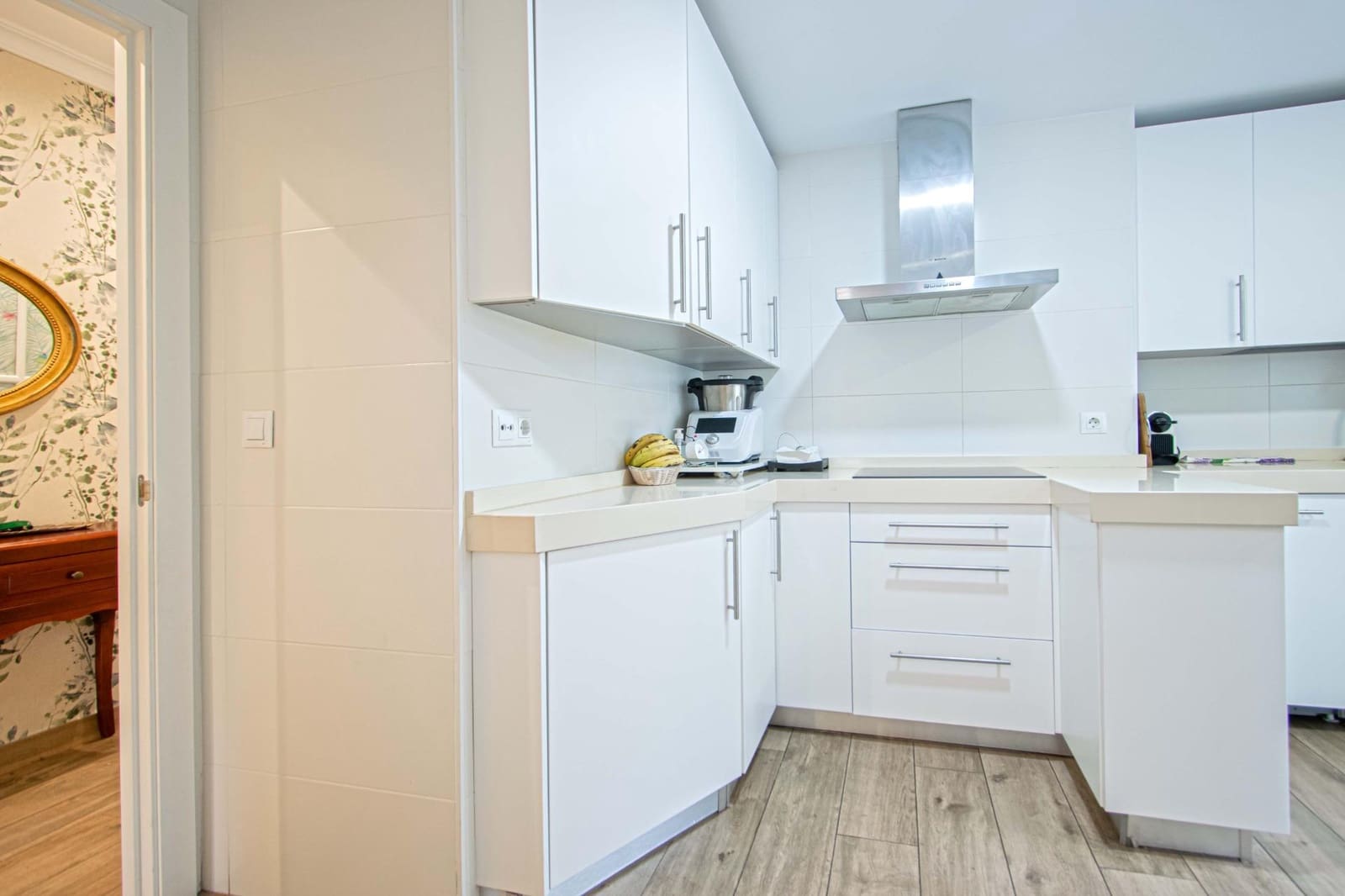 3 soveværelse Lejlighed til salg i Sevilla by med garage - € 380.000 (Ref: 9548308)