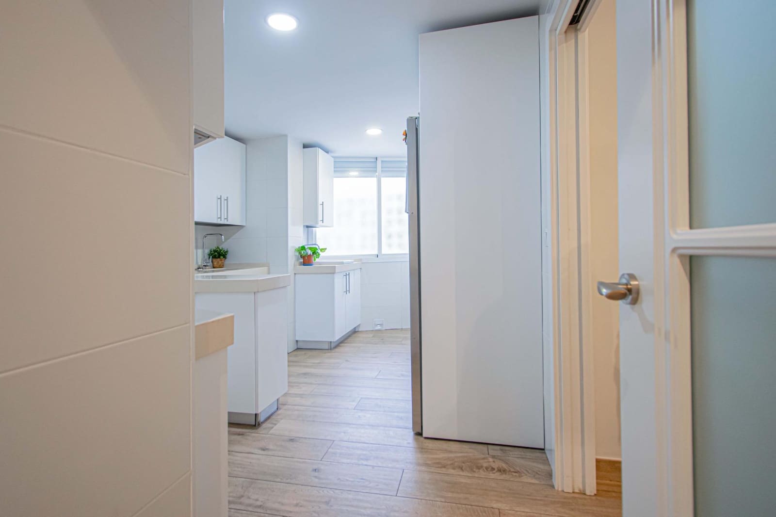 3 soveværelse Lejlighed til salg i Sevilla by med garage - € 380.000 (Ref: 9548308)