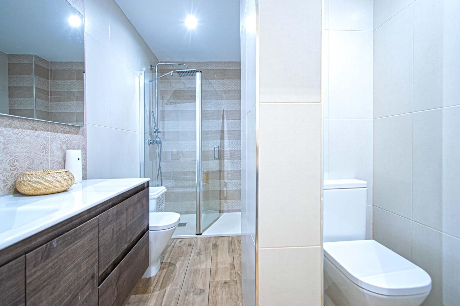 3 soveværelse Lejlighed til salg i Sevilla by med garage - € 380.000 (Ref: 9548308)