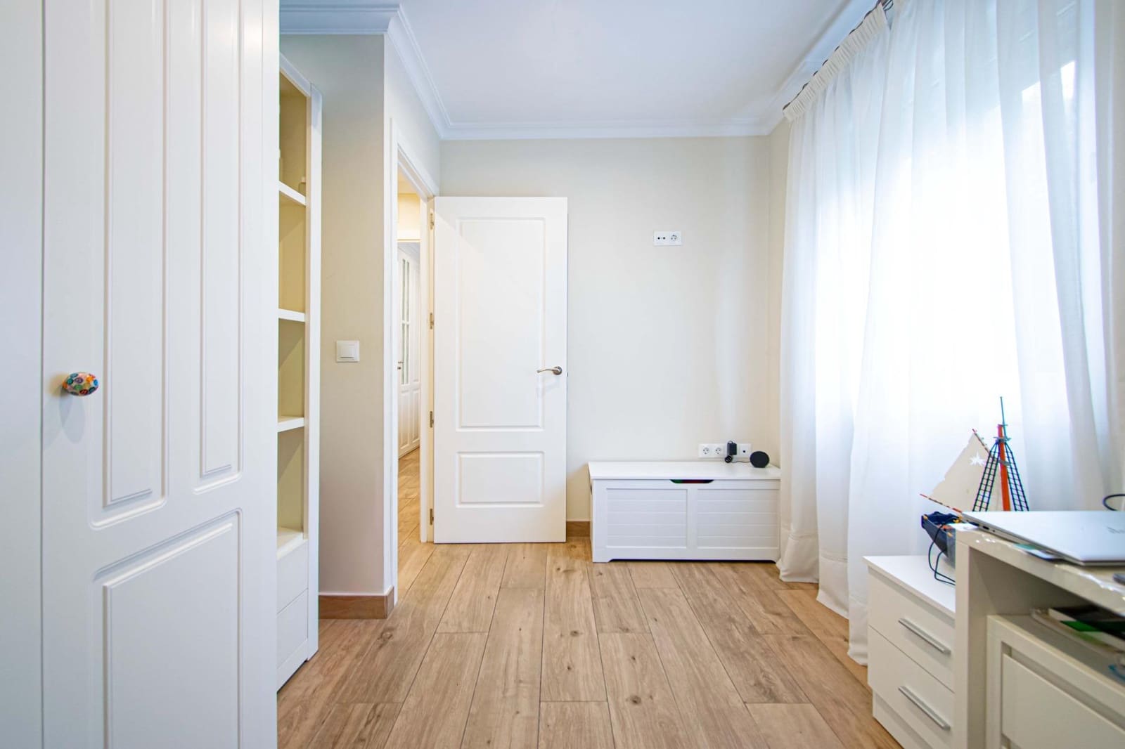 3 soveværelse Lejlighed til salg i Sevilla by med garage - € 380.000 (Ref: 9548308)