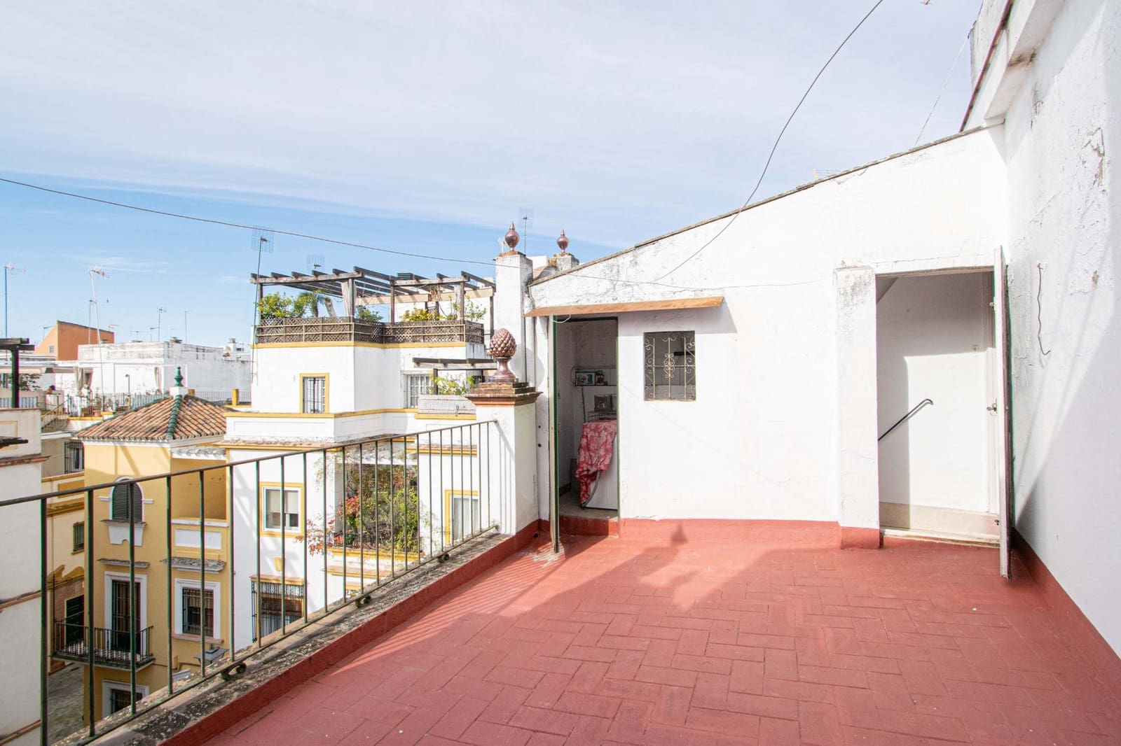 6 slaapkamer Huis te koop in Sevilla stad - € 890.000 (Ref: 9548311)