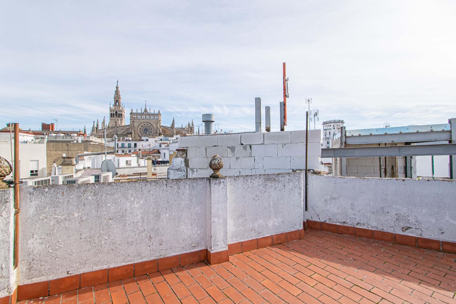 6 slaapkamer Huis te koop in Sevilla stad - € 890.000 (Ref: 9548311)