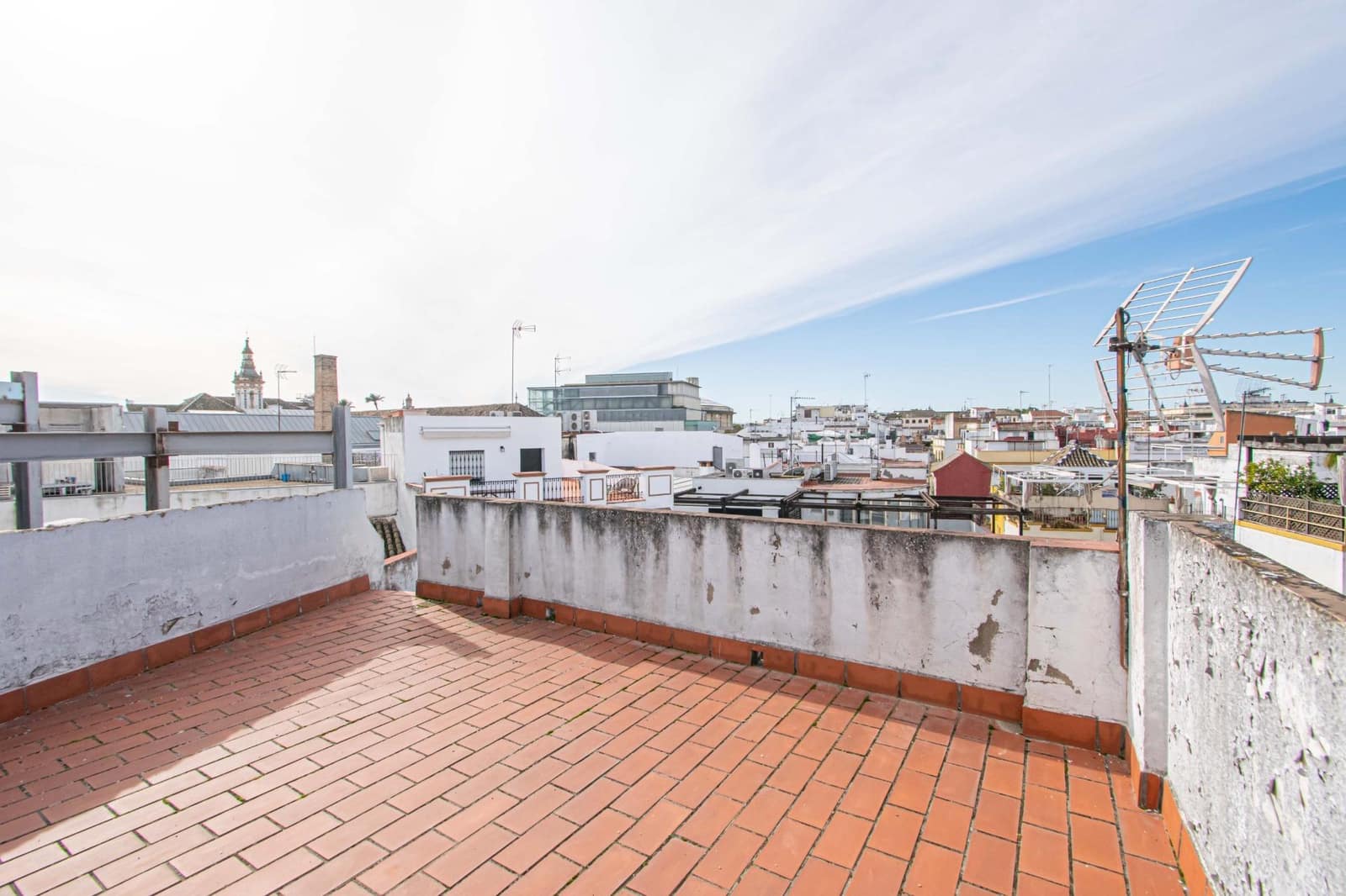6 slaapkamer Huis te koop in Sevilla stad - € 890.000 (Ref: 9548311)