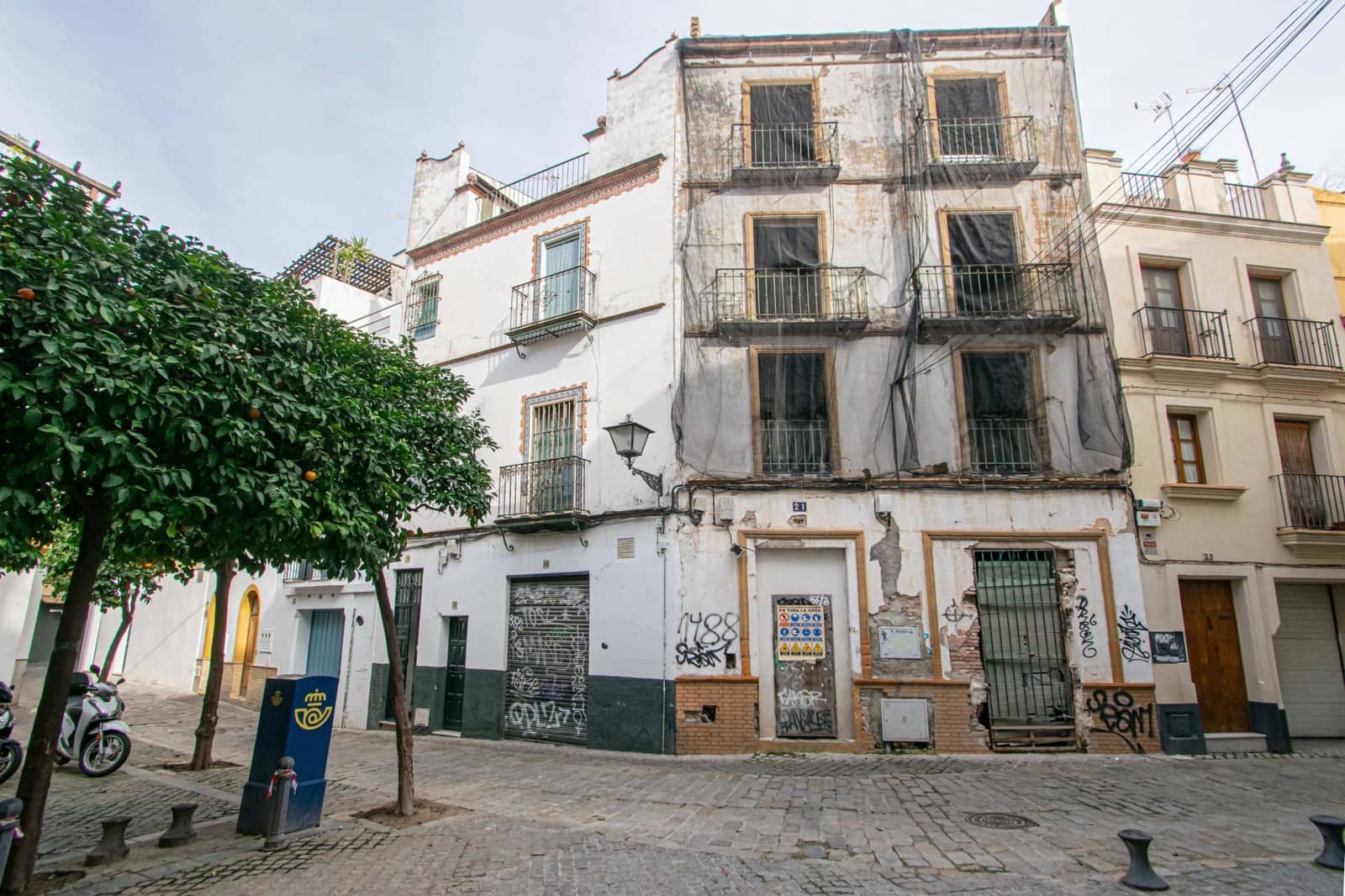 6 slaapkamer Huis te koop in Sevilla stad - € 890.000 (Ref: 9548311)