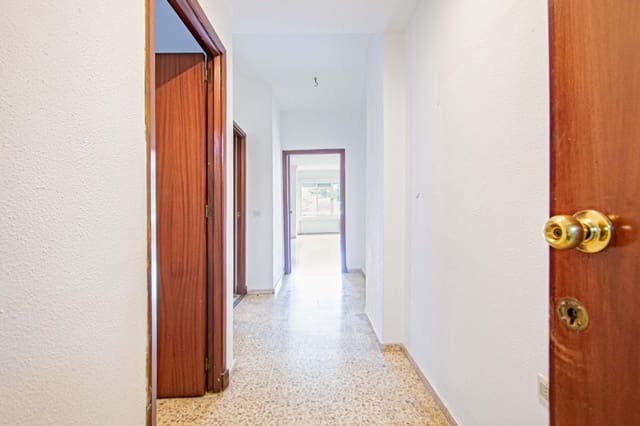 4 makuuhuone Asunto myytävänä paikassa Sevilla kaupunki - 415 000 € (Ref: 9551624)