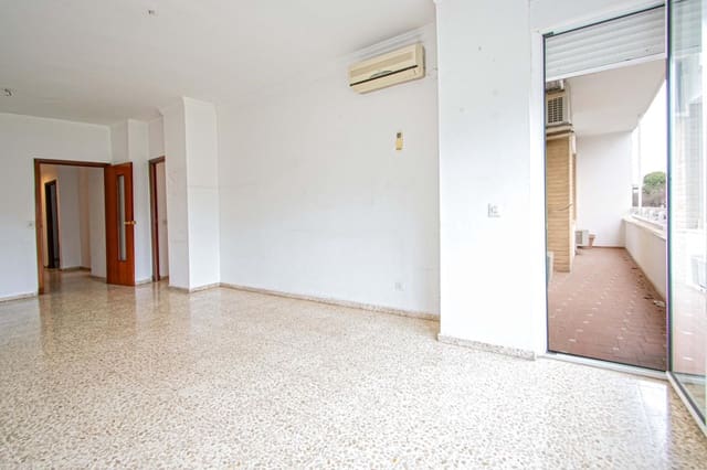 4 makuuhuone Asunto myytävänä paikassa Sevilla kaupunki - 415 000 € (Ref: 9551624)