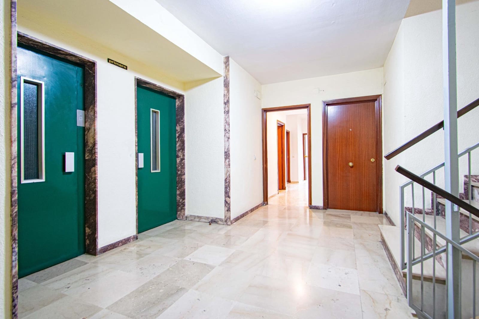 4 makuuhuone Asunto myytävänä paikassa Sevilla kaupunki - 415 000 € (Ref: 9551624)