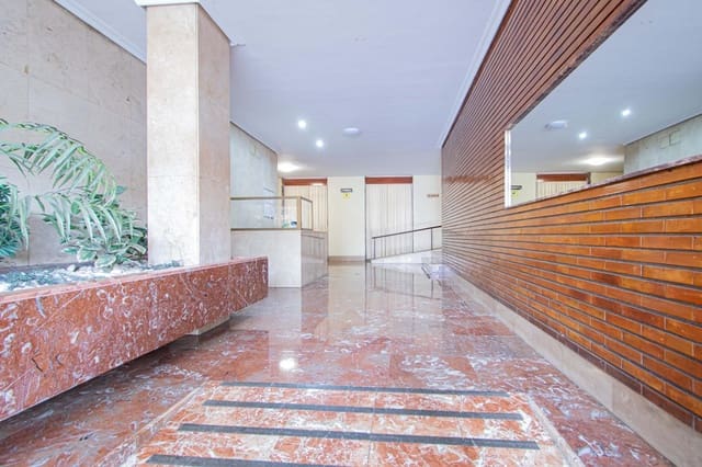 4 soverom Leilighet til salgs i Sevilla by - € 395 000 (Ref: 9551624)