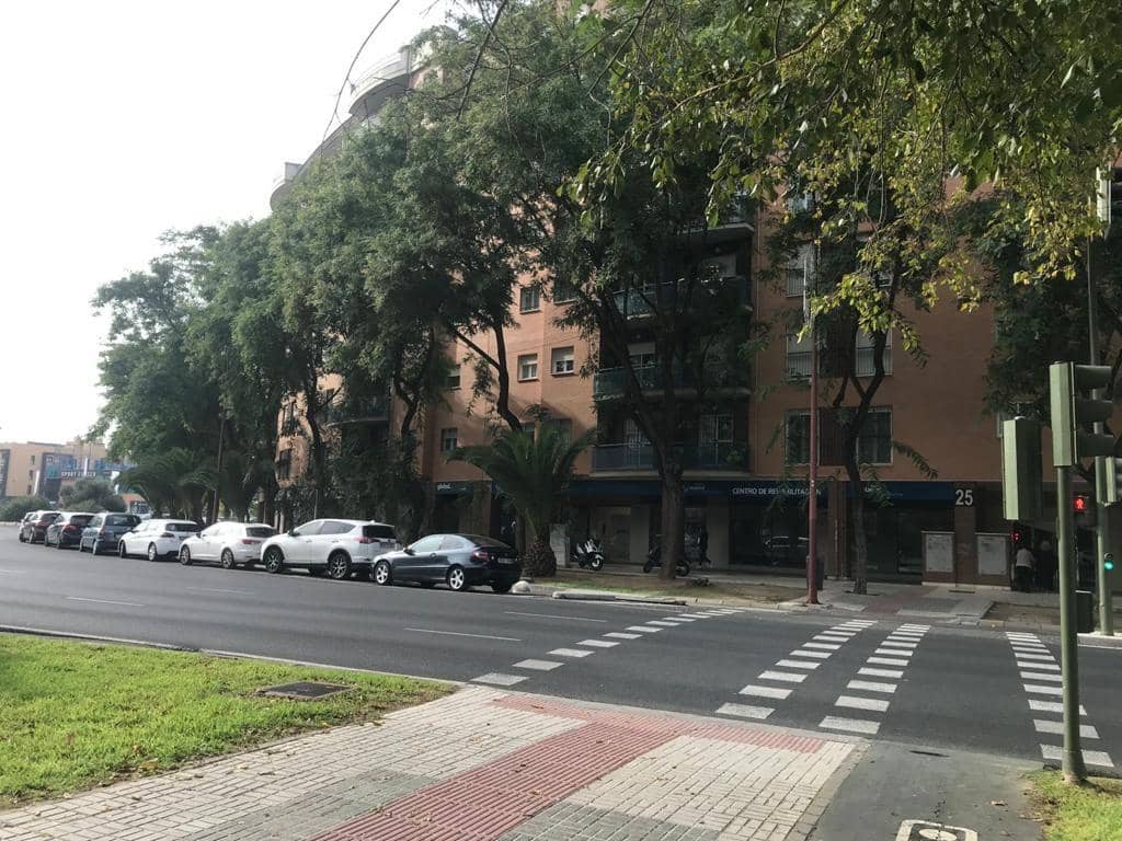 Garage for sale in Seville city - € 19,500 (Ref: 9551625)