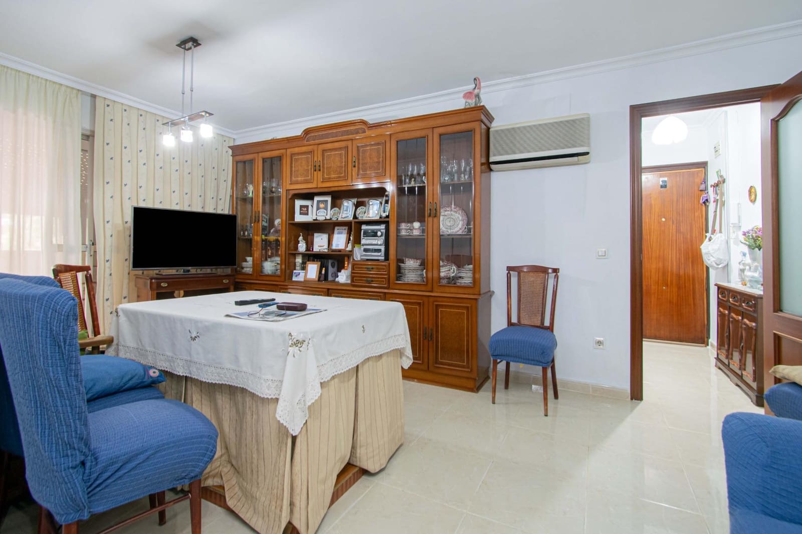 Piso de 3 habitaciones en Sevilla ciudad en venta - 118.000 € (Ref: 9551626)