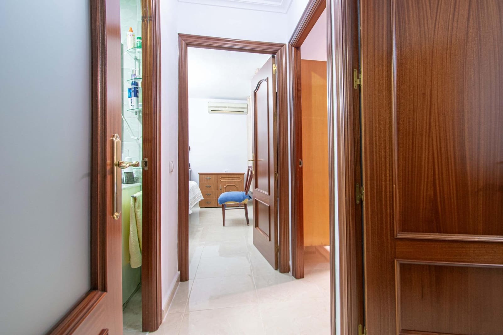 Piso de 3 habitaciones en Sevilla ciudad en venta - 118.000 € (Ref: 9551626)