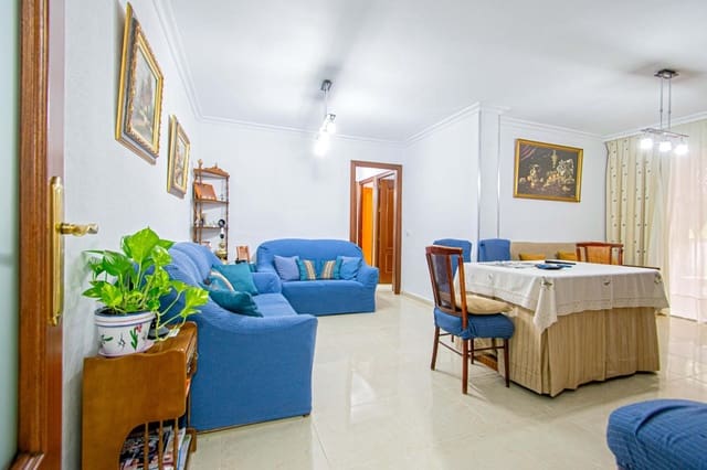 Piso de 3 habitaciones en Sevilla ciudad en venta - 118.000 € (Ref: 9551626)