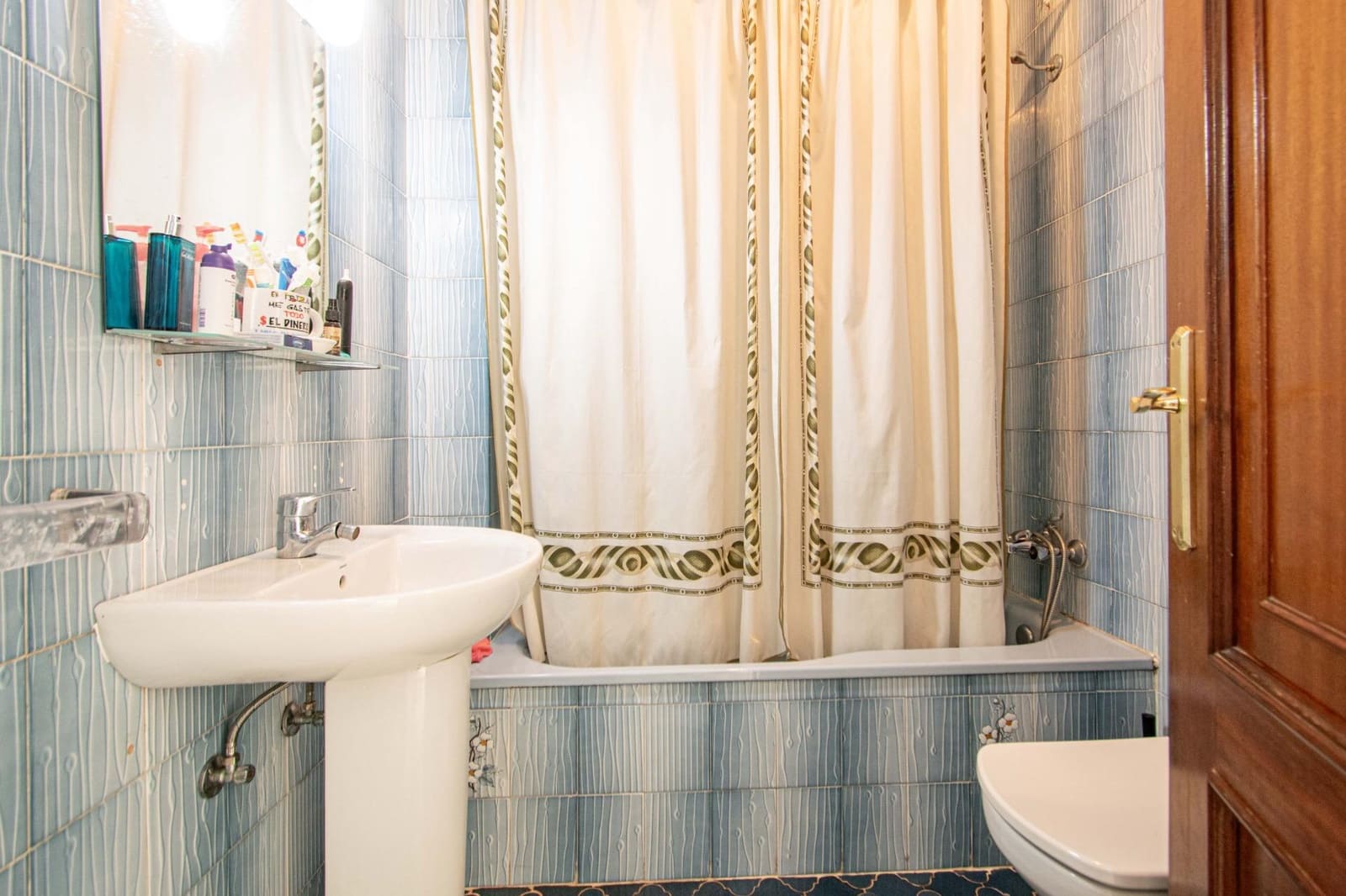 Apartamento de 4 habitaciones en Sevilla ciudad en venta - 250.000 € (Ref: 9551627)