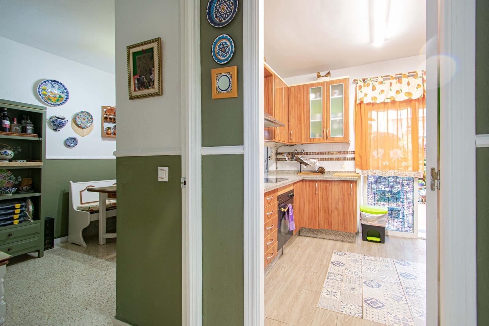 4 soverom Rekkehus til salgs i Montequinto med garasje - € 315 000 (Ref: 9555945)