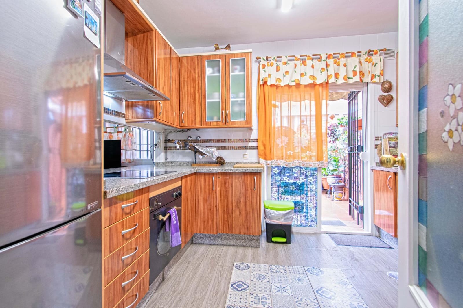 4 soverom Rekkehus til salgs i Montequinto med garasje - € 315 000 (Ref: 9555945)