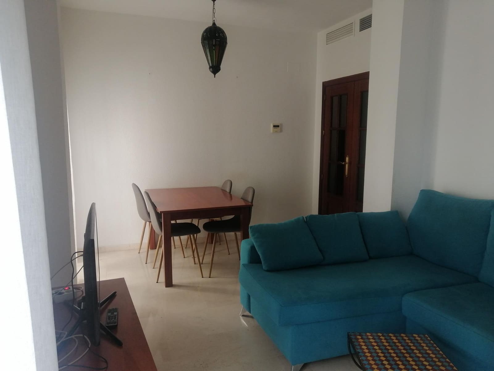 3 sovrum Lägenhet att hyra i Sevilla stad - 1 400 € (Ref: 9561892)