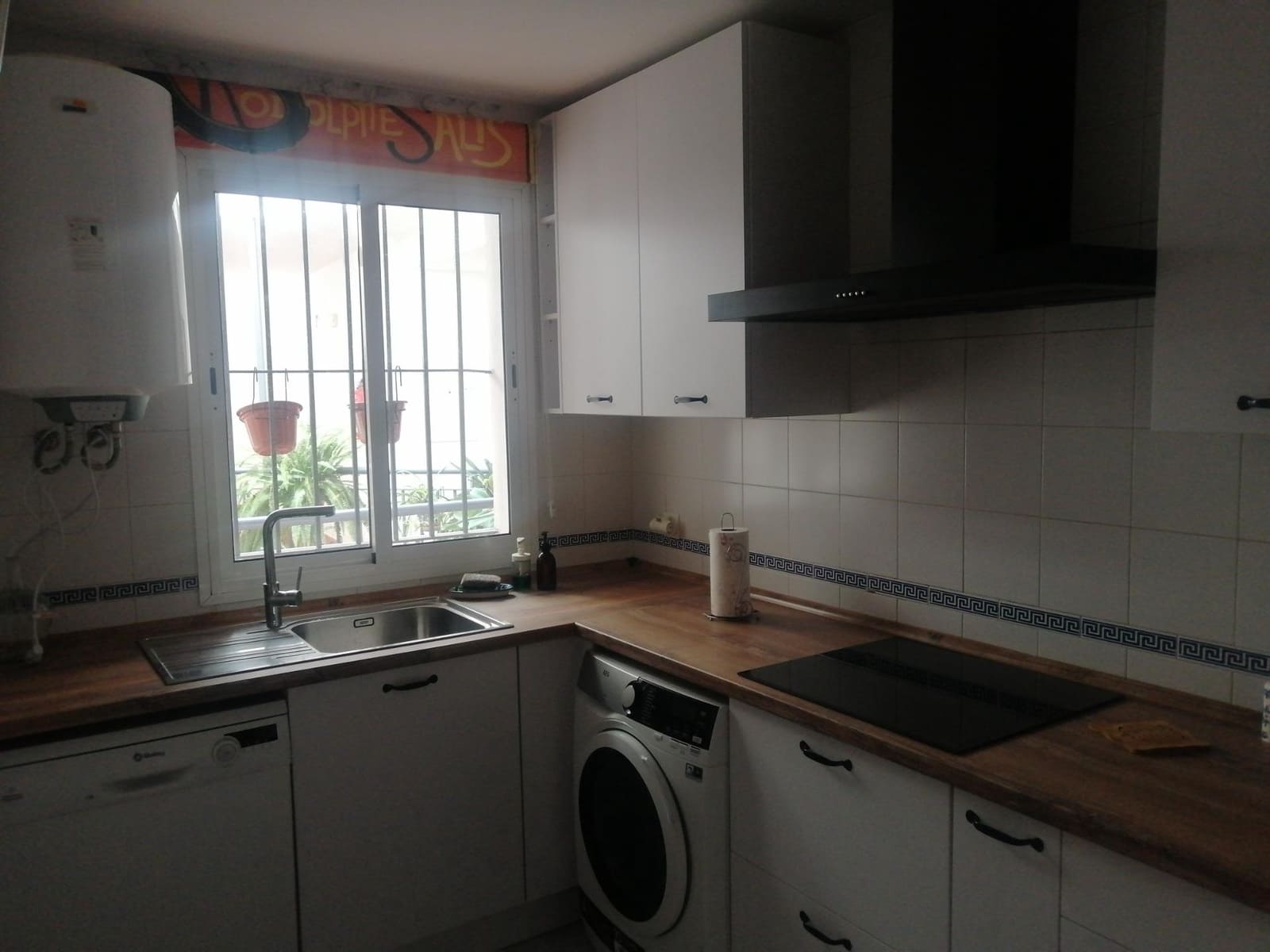 3 sovrum Lägenhet att hyra i Sevilla stad - 1 400 € (Ref: 9561892)