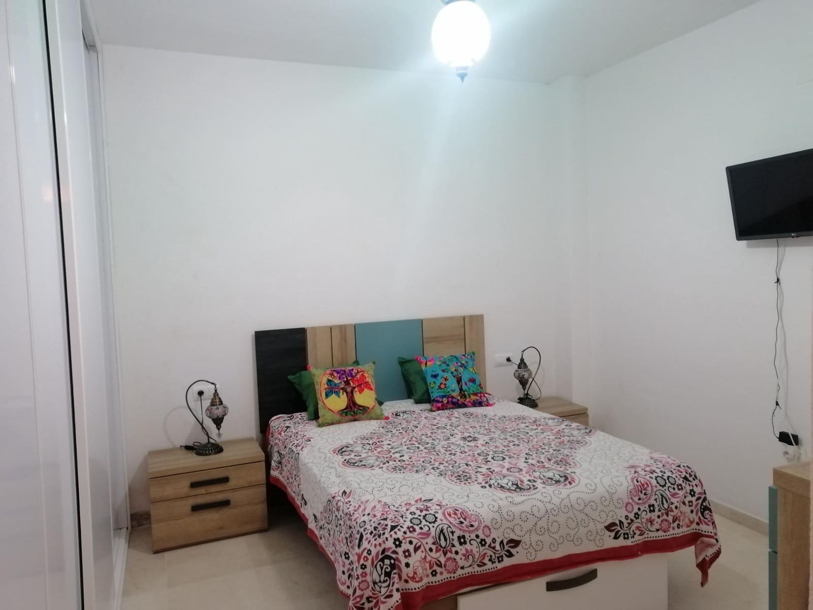 3 sovrum Lägenhet att hyra i Sevilla stad - 1 400 € (Ref: 9561892)
