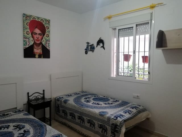 3 Zimmer Wohnung zu vermieten in Sevilla Stadt - 1.400 € (Ref: 9561892)
