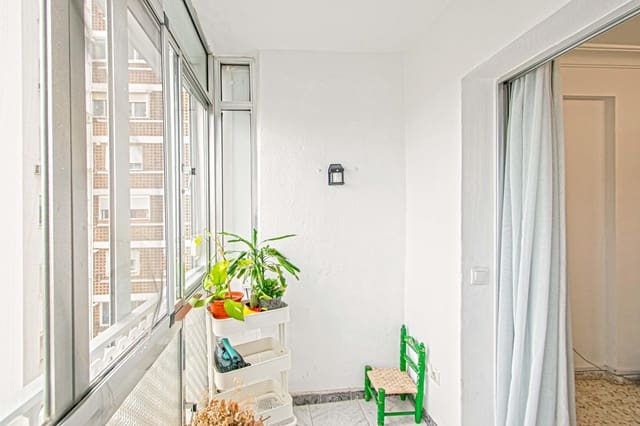 4 soveværelse Lejlighed til salg i Sevilla by - € 229.000 (Ref: 9561894)