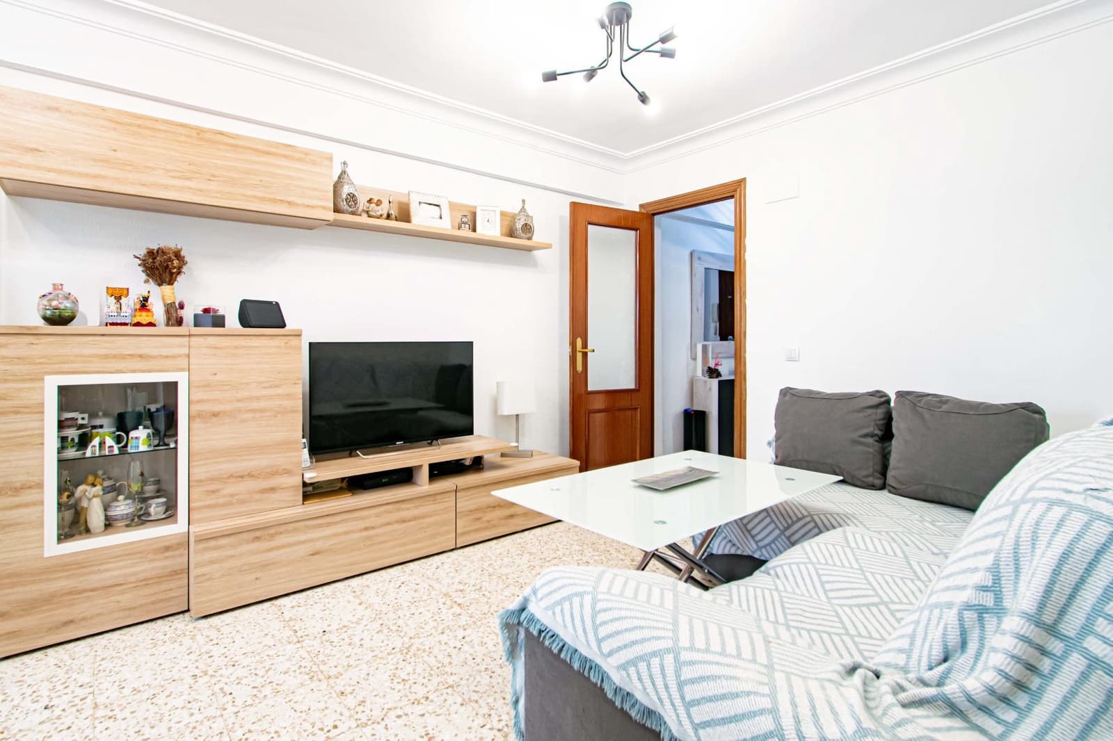 4 Zimmer Wohnung zu verkaufen in Sevilla Stadt - 229.000 € (Ref: 9561894)