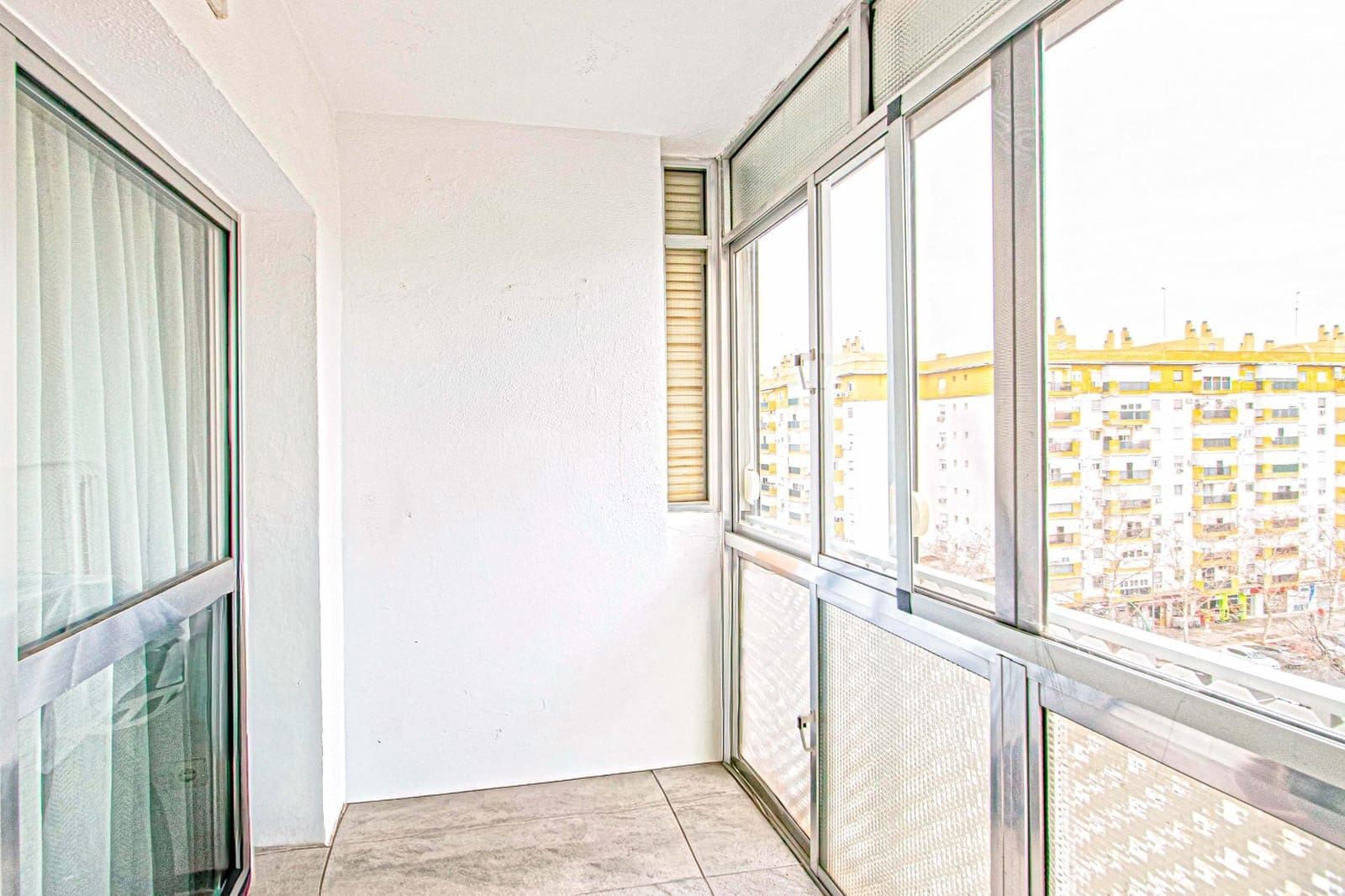 4 Zimmer Wohnung zu verkaufen in Sevilla Stadt - 229.000 € (Ref: 9561894)