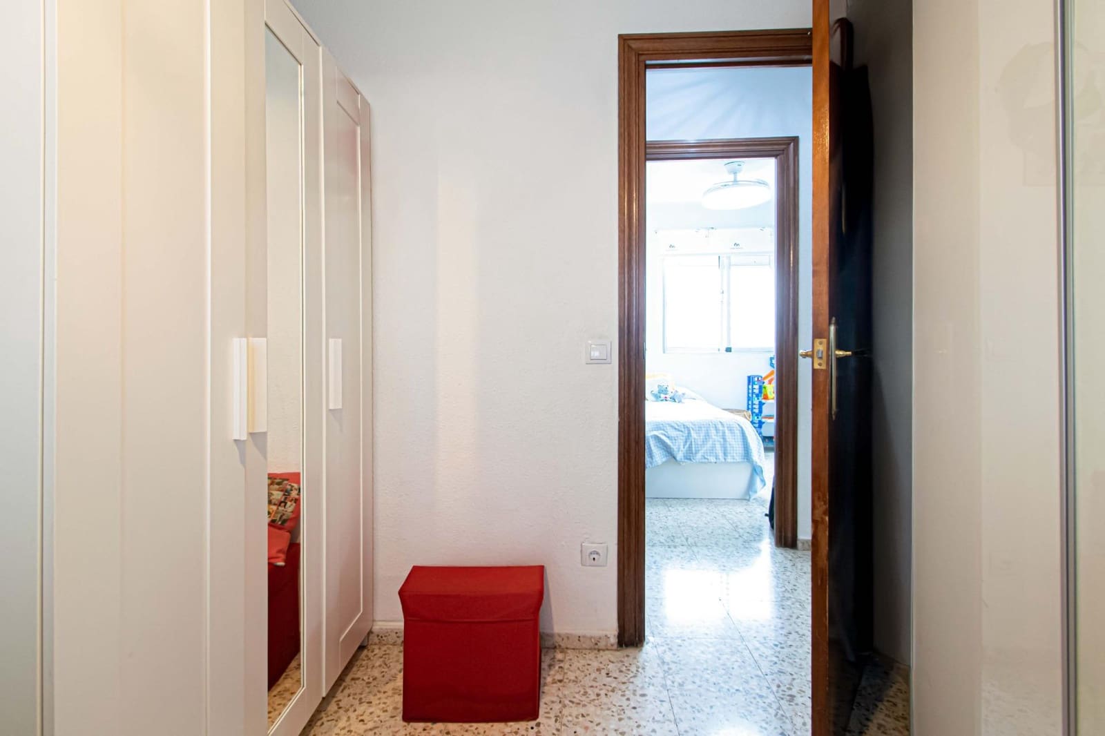 4 Zimmer Wohnung zu verkaufen in Sevilla Stadt - 229.000 € (Ref: 9561894)