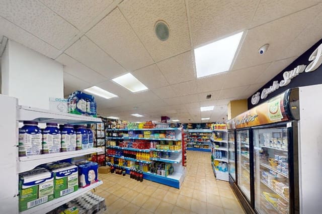 Kommersiell til salgs i San José de la Rinconada, La Rinconada - € 129 000 (Ref: 9565317)