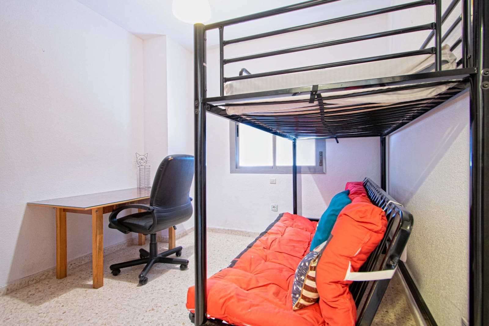 3 quarto Apartamento para arrendar em Sevilha cidade com garagem - 850 € (Ref: 9565319)