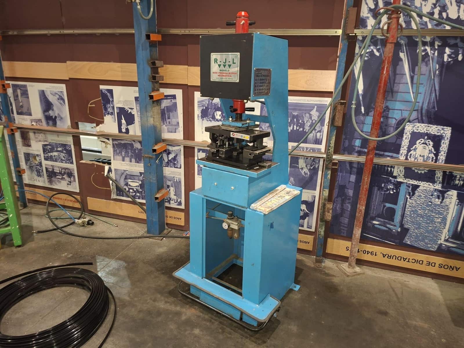 Business for sale in La Rinconada - € 159,000 (Ref: 9568735)