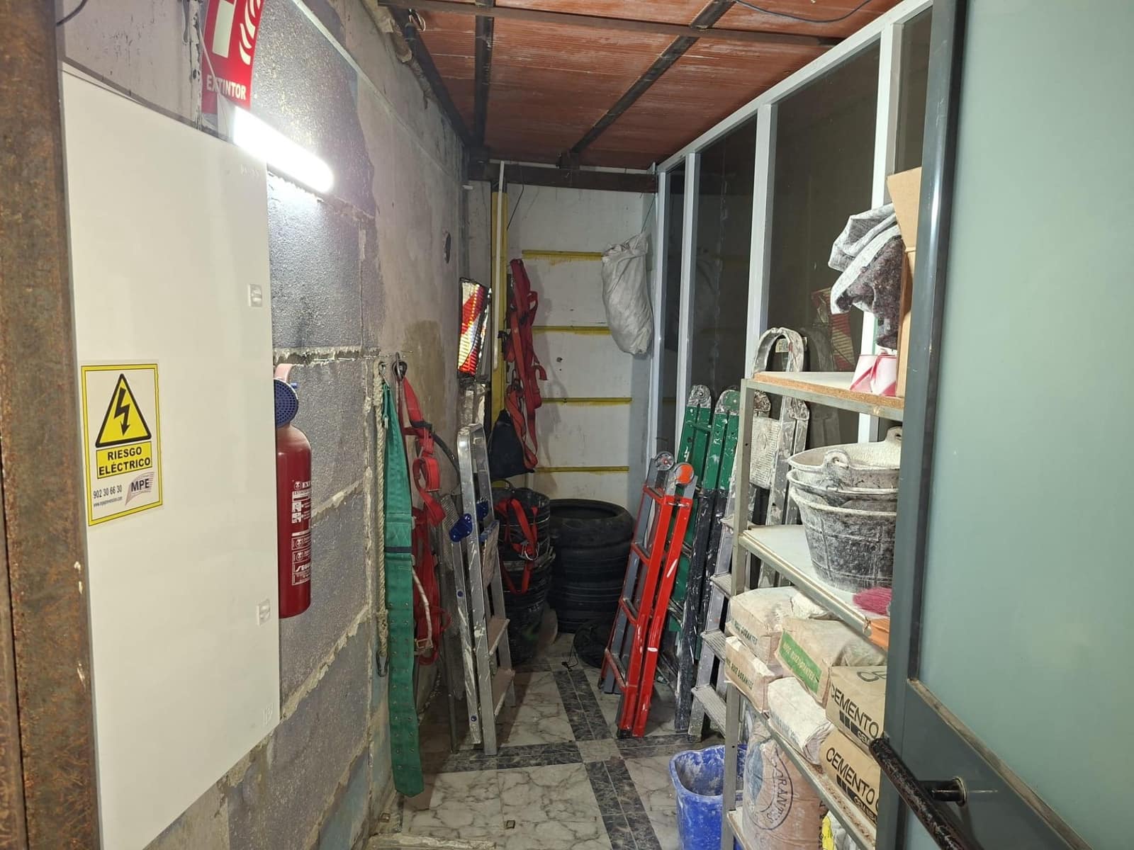 Biznes na sprzedaż w La Rinconada - 159 000 € (Ref: 9568735)