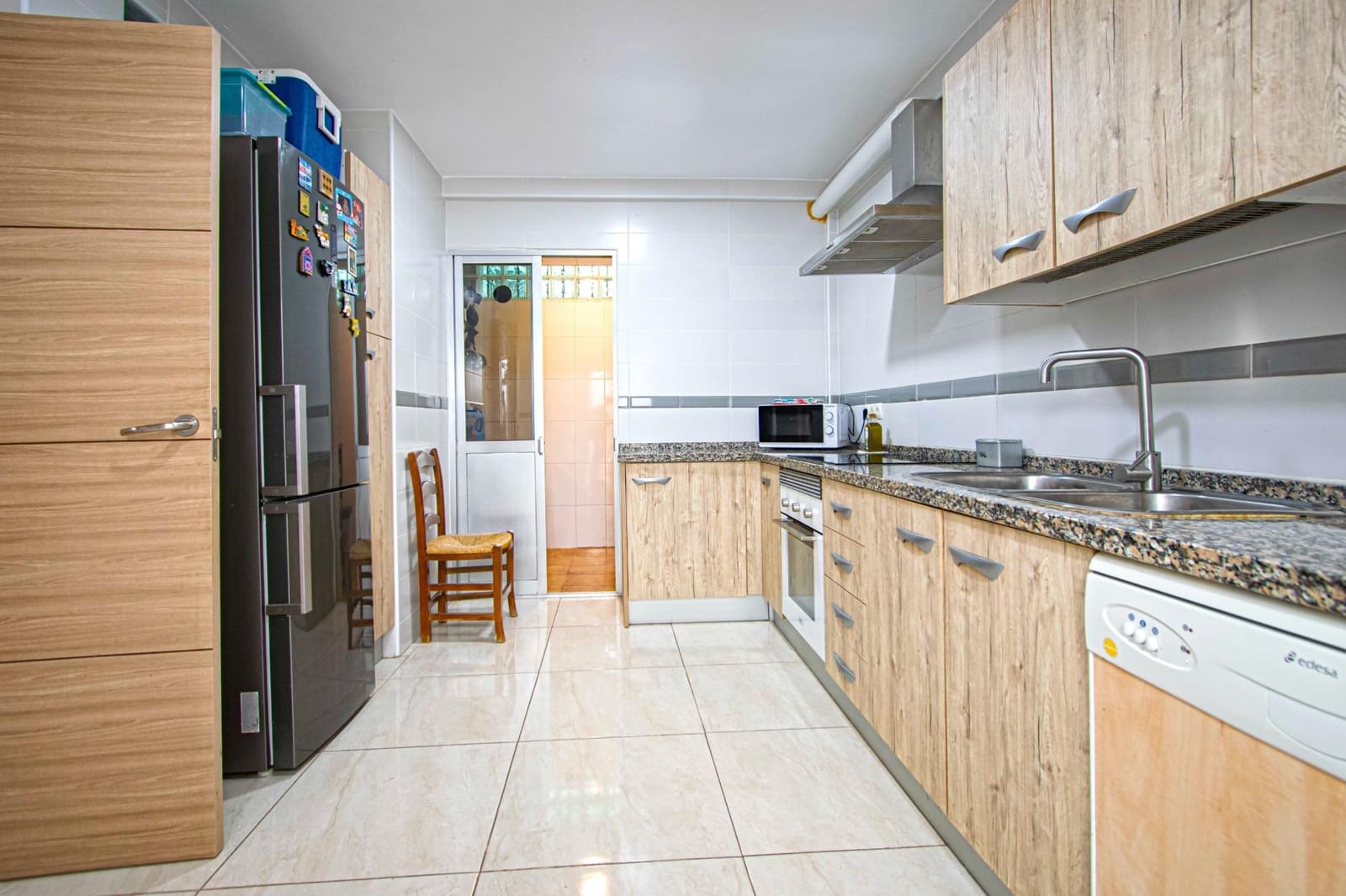 2 bedroom Apartment for rent in Seville city - € 900 (Ref: 9586590)